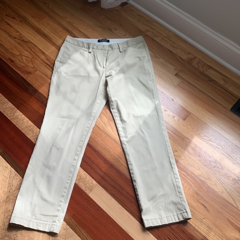 Lands End khaki pants EUC 8 petite